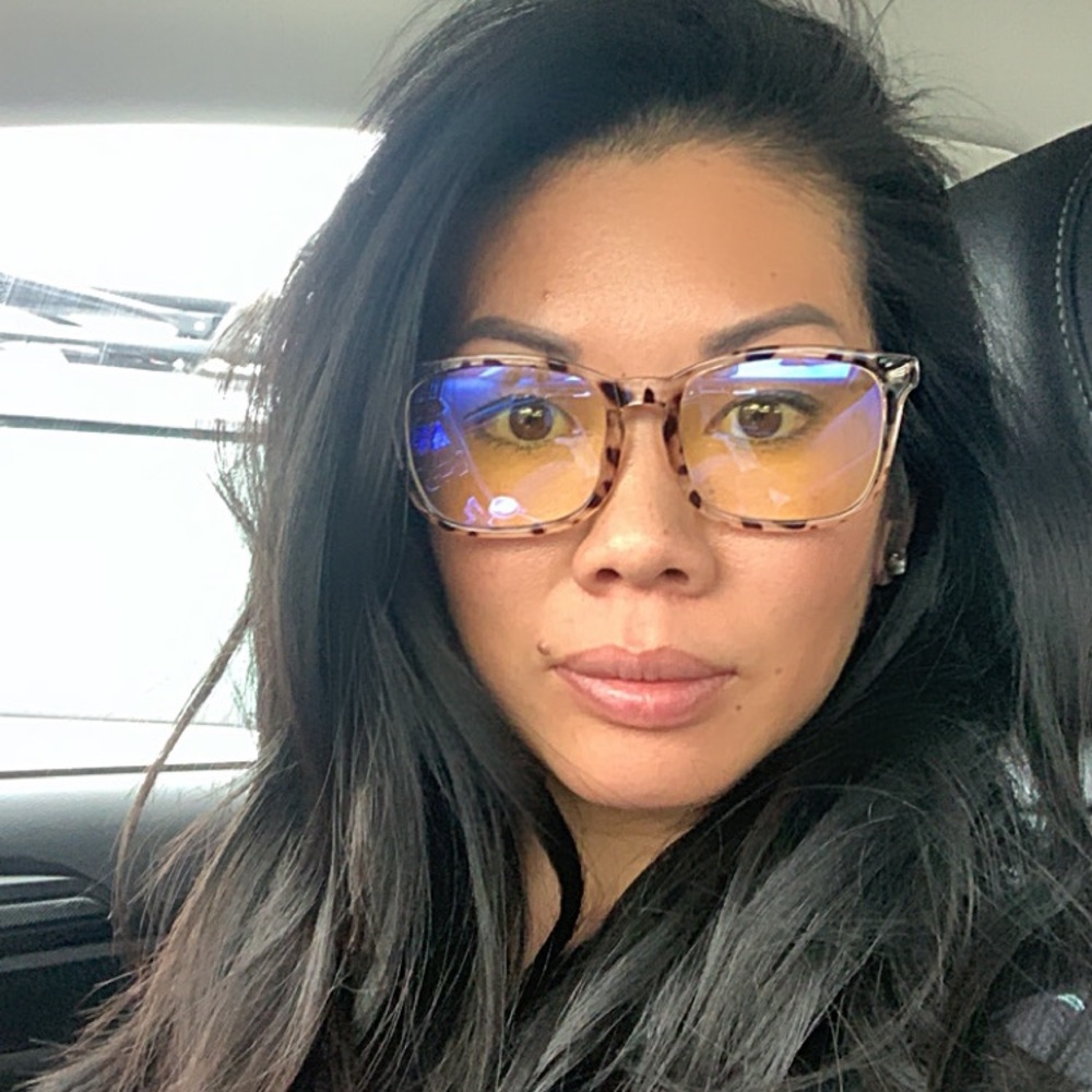 Meet your Posher, Cyrina